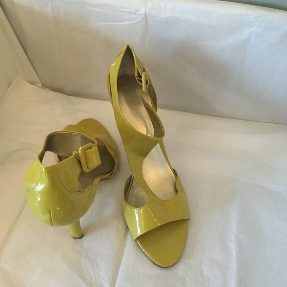 Shoes - Picture 2 of 2